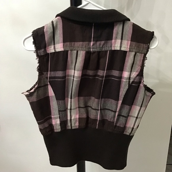 Plaid Vest size juniors large destroyed Chic Cute - Picture 3 of 8